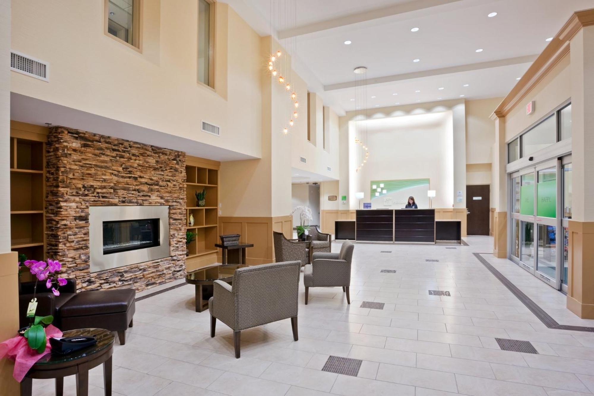 Holiday Inn Hotel & Suites Surrey East - Cloverdale By Ihg Luaran gambar