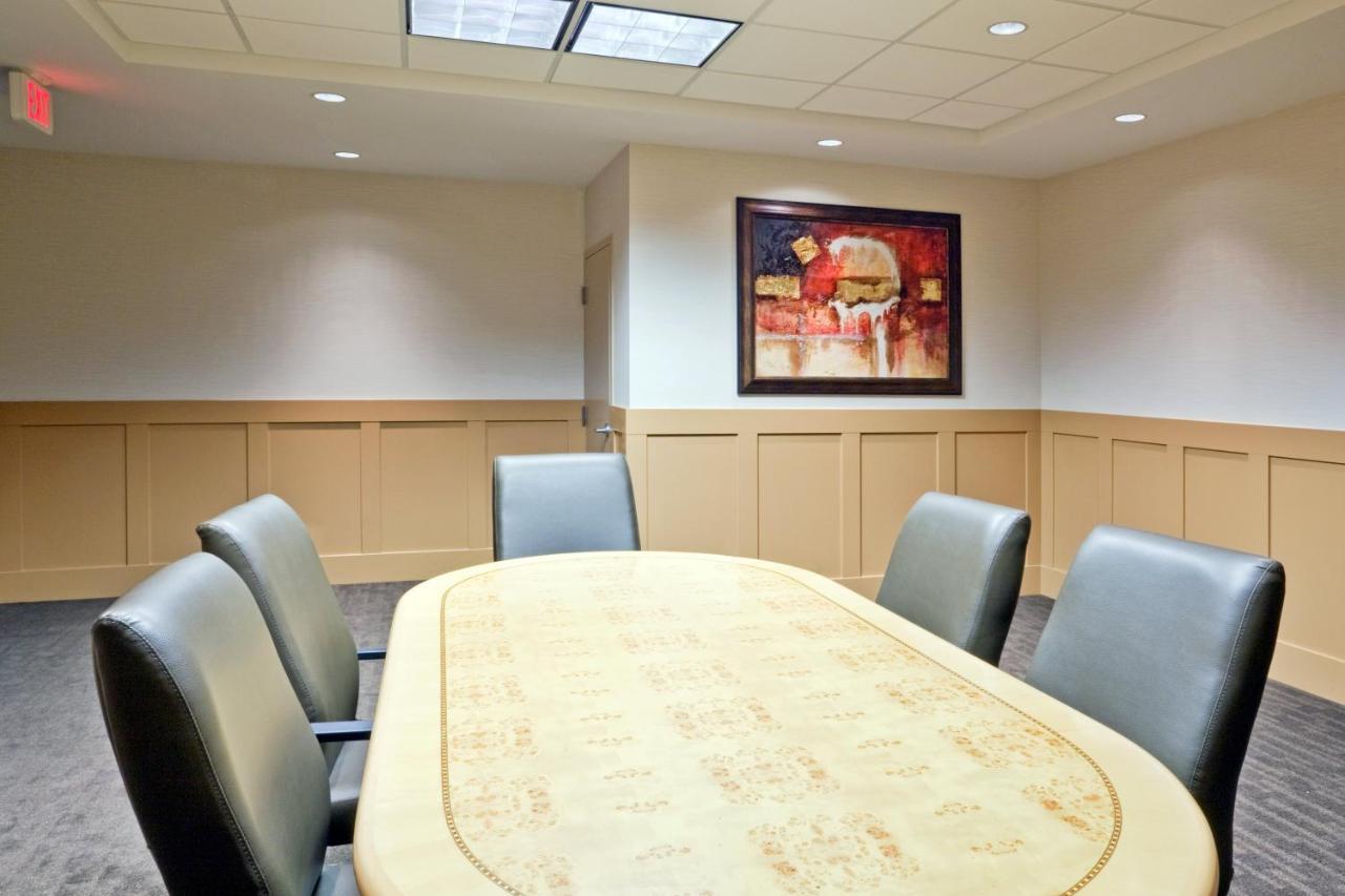 Holiday Inn Hotel & Suites Surrey East - Cloverdale By Ihg Luaran gambar